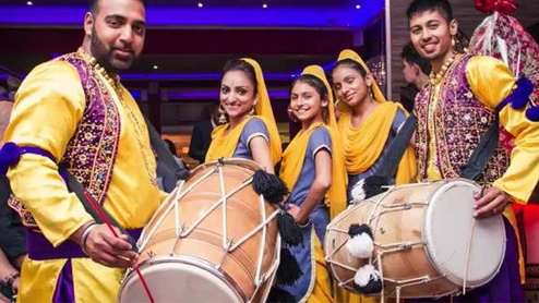 Dhol Players and Giddha Dancers