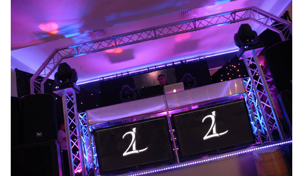2L DJs at The Royal Banqueting Suite in Wolverhampton