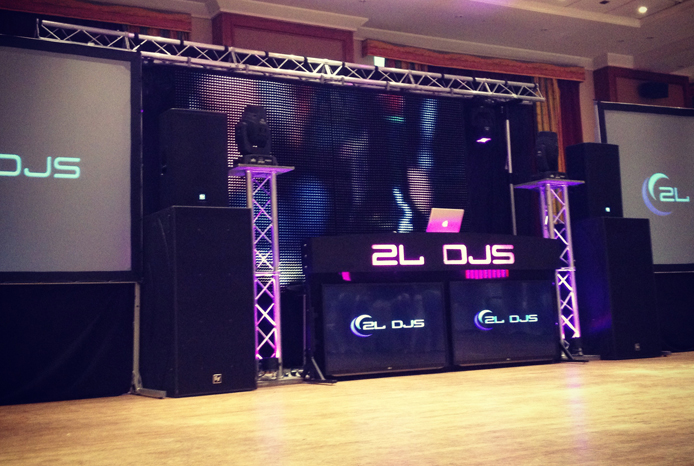 2L DJs with LED Video Screens