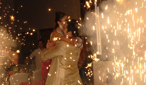 2L DJs - Asian Wedding DJs, Entertainment, Dhol Players and Bhangra/BollywoodDancers, Indoor Fireworks